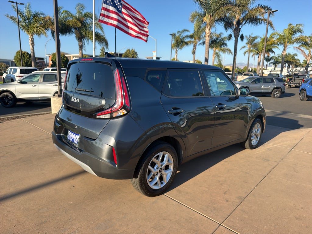 2024 Kia Soul LX IVT