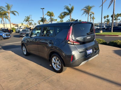 2024 Kia Soul LX IVT