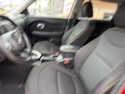 2016 Kia Soul 5dr Wgn Auto +