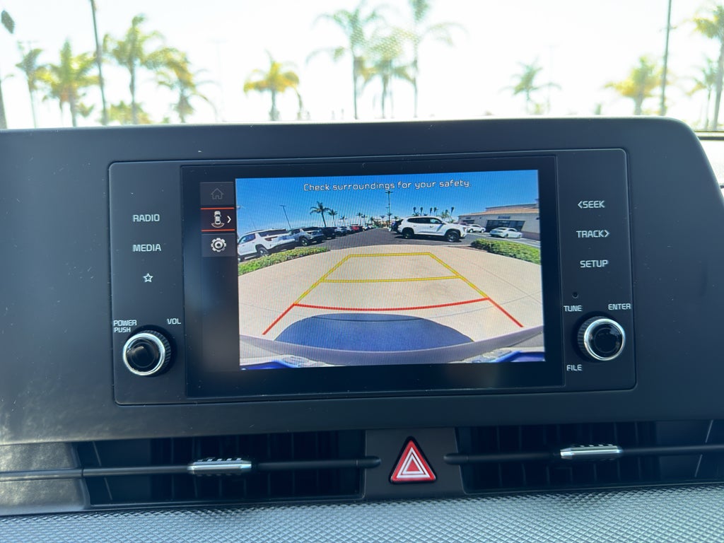 2024 Kia Sportage LX FWD