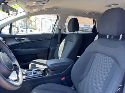 2024 Kia Sportage LX FWD