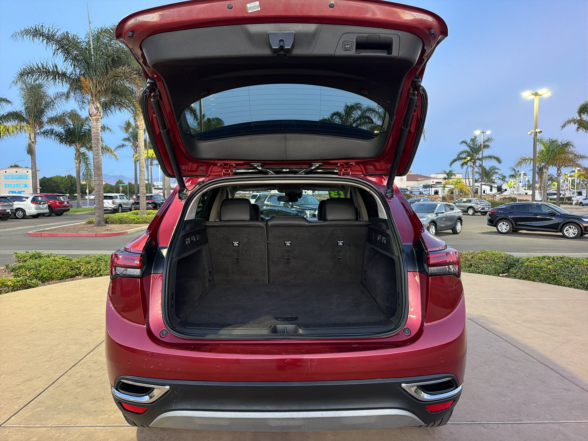 2023 Buick Envision FWD 4dr Essence