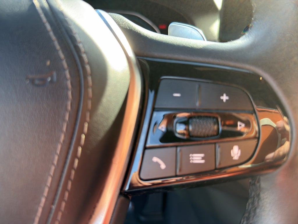 2023 BMW 5 Series Plug-In Hybrid