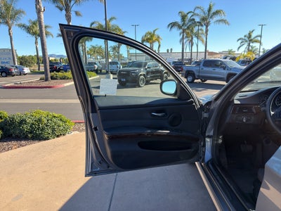 2011 BMW 3 Series Sedan