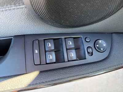 2011 BMW 3 Series Sedan