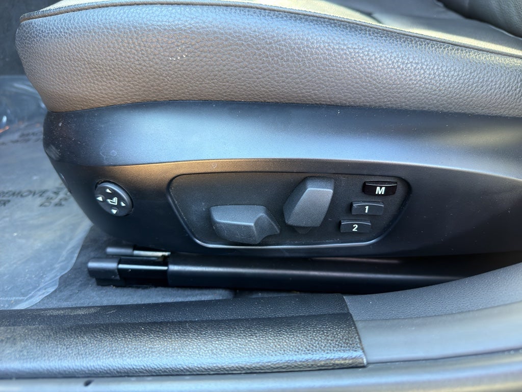 2011 BMW 3 Series Sedan