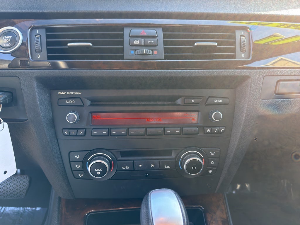 2011 BMW 3 Series Sedan