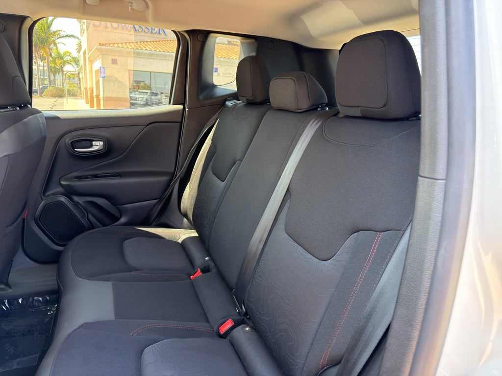 2023 Jeep Renegade Trailhawk 4x4